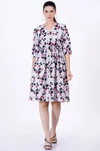 Women's Floral Print Knee Length V-Neck Dress - XS