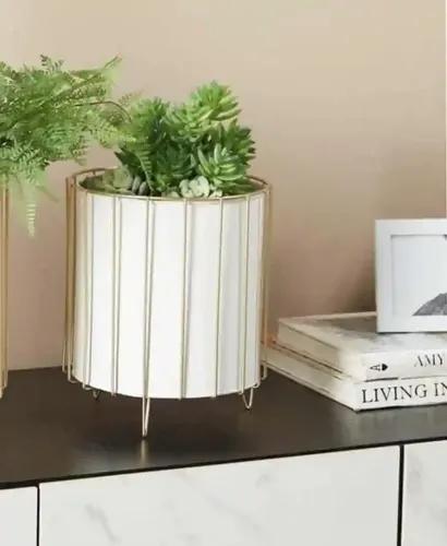 AMASS HANDICRAFTS Gamla Stand | White Pot Metal Planter with Stand | Pot with Plant Stand | Planter for Living Room, Bedroom Interior Design, Balcony, Outdoor and Home Gardening (White)